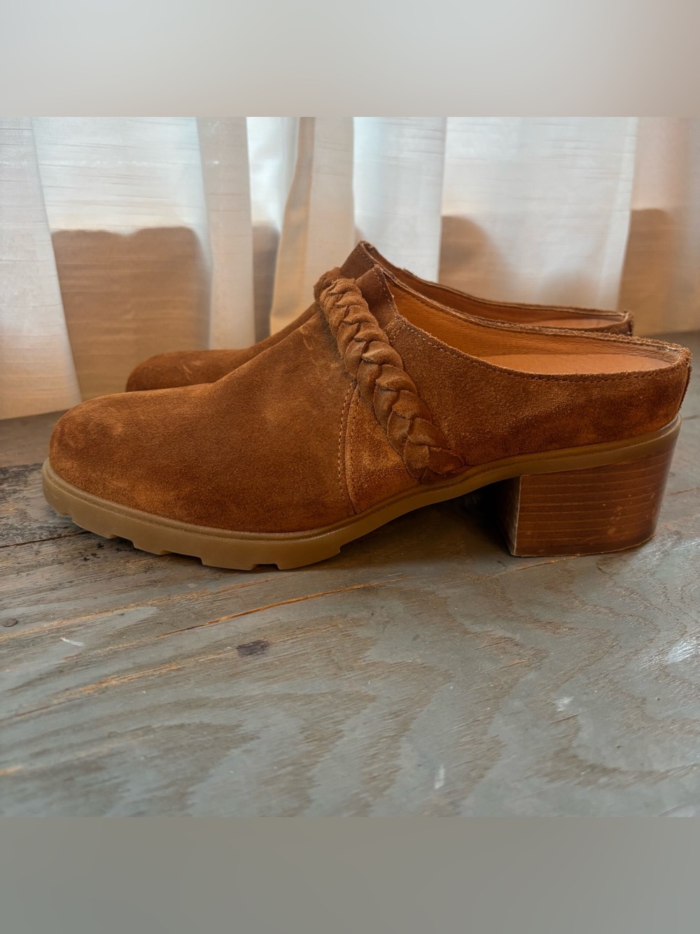 OTBT West Suede Mules - Camel | size 10